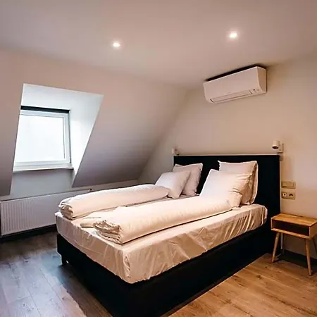 Hdc Grand-place 3*
